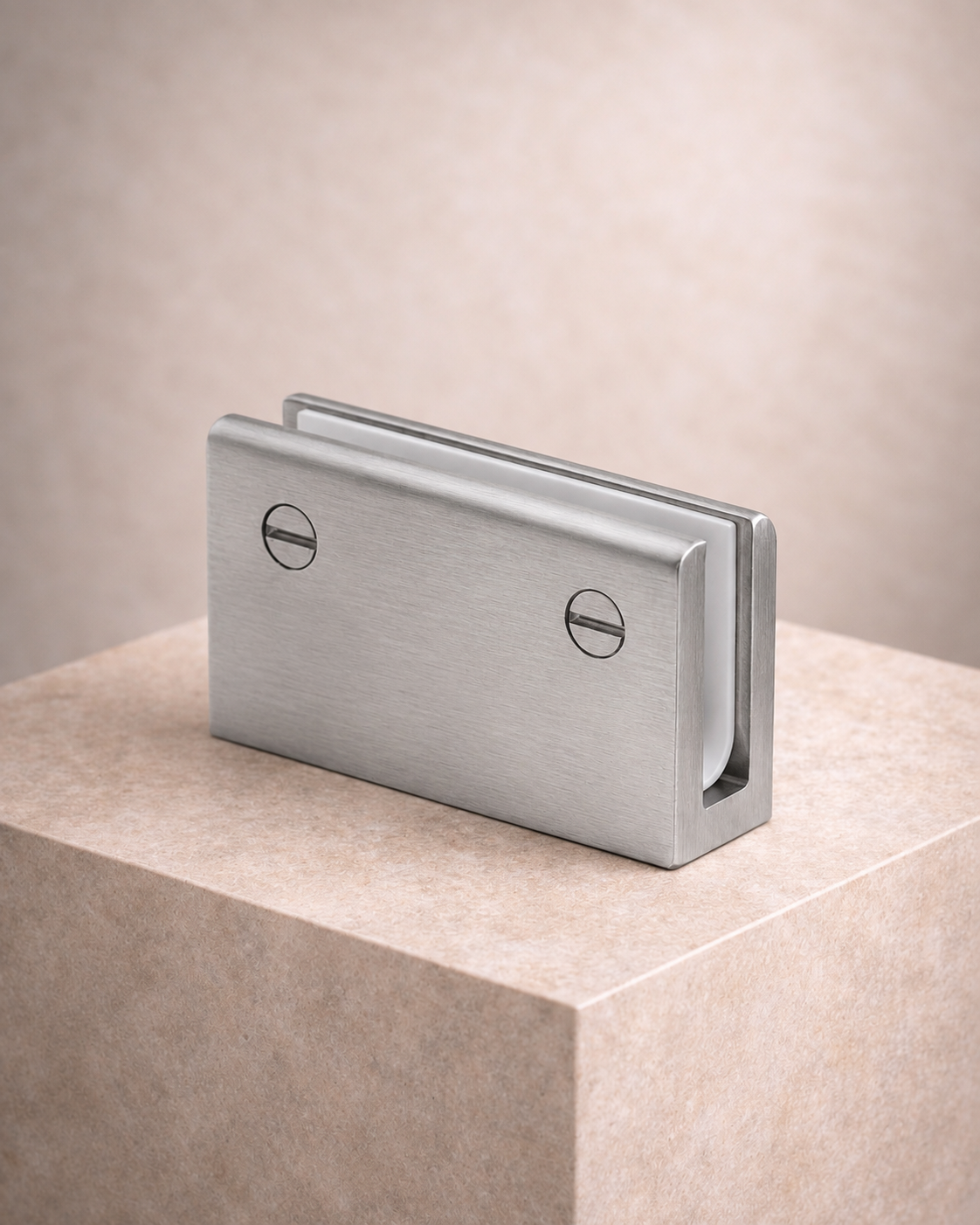The Nesso Shower Clamp