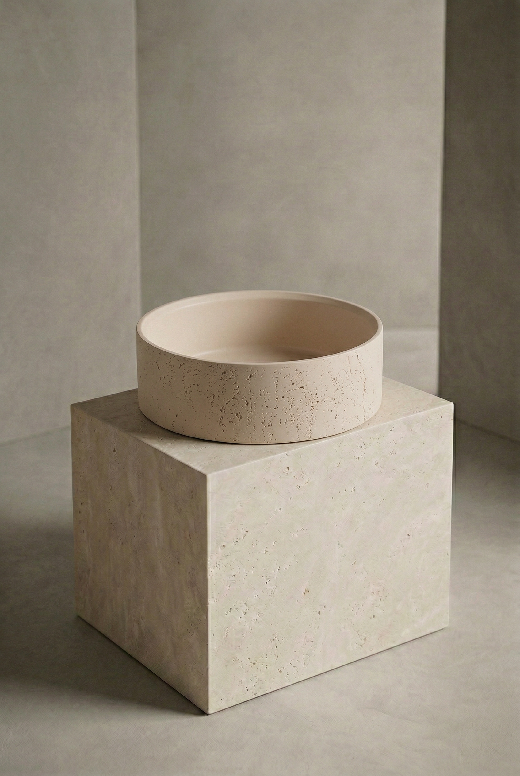 The Lithos Cement Basin