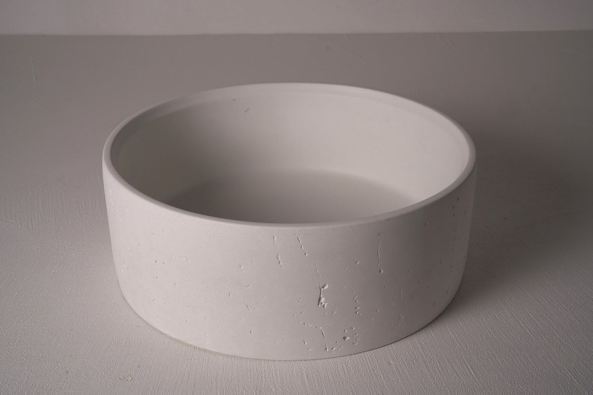 The Lithos Cement Basin