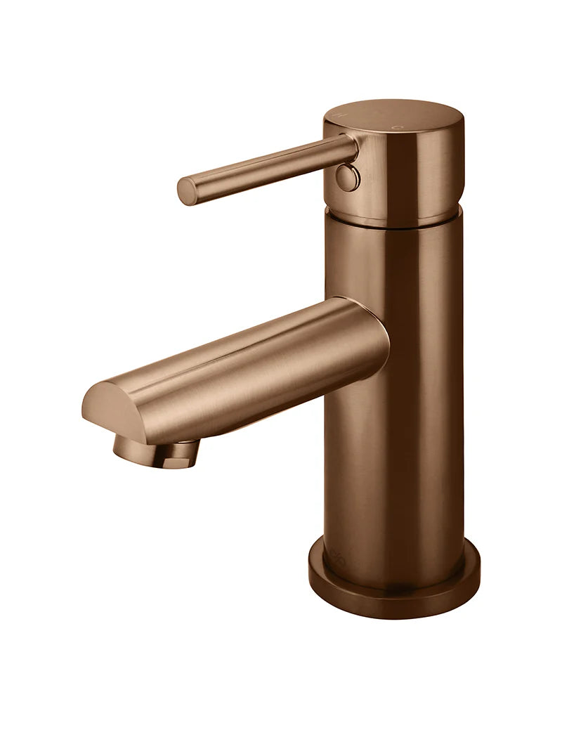 Aeris Short Basin Mixer Tap