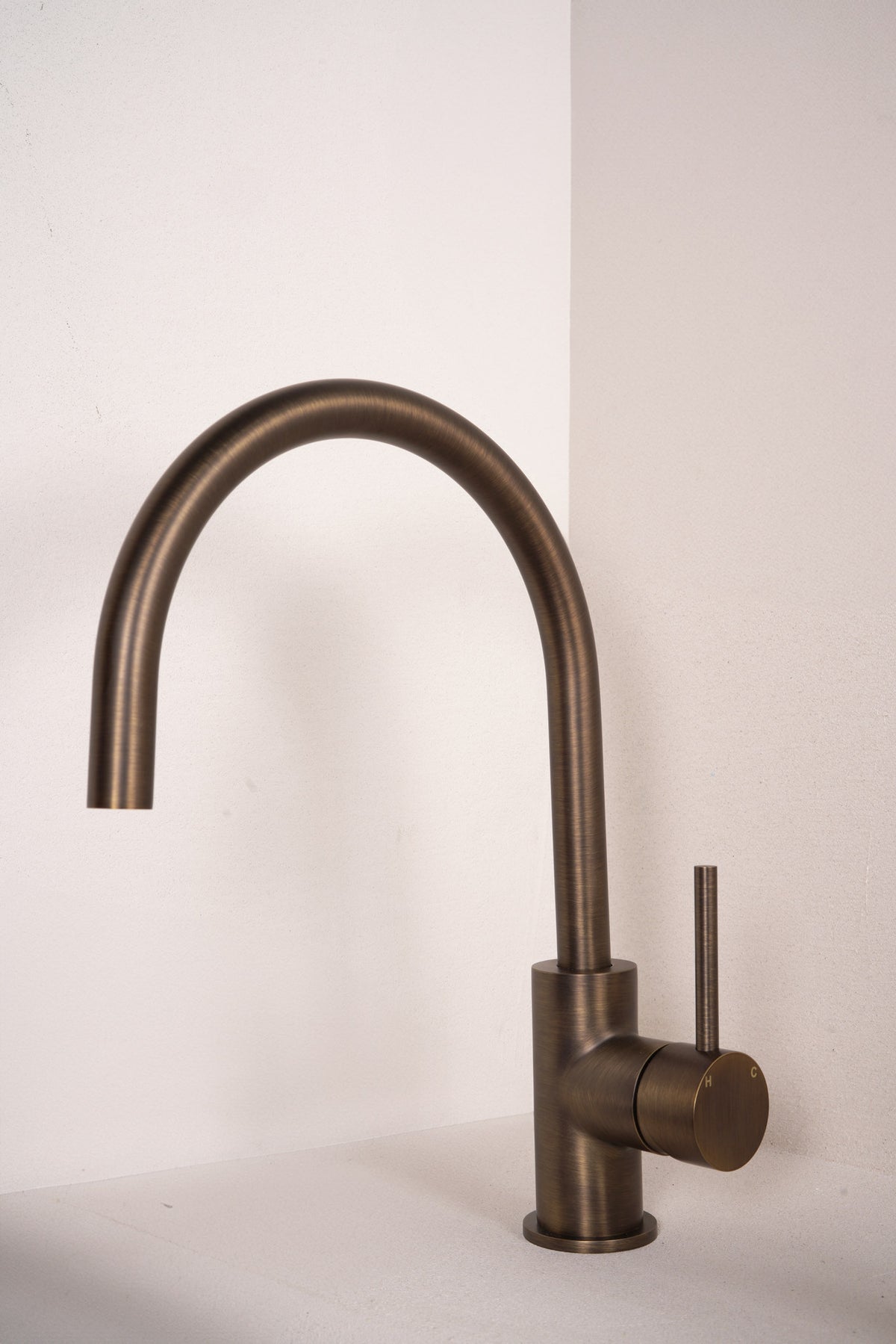 Vela Arc Kitchen Mixer Tap